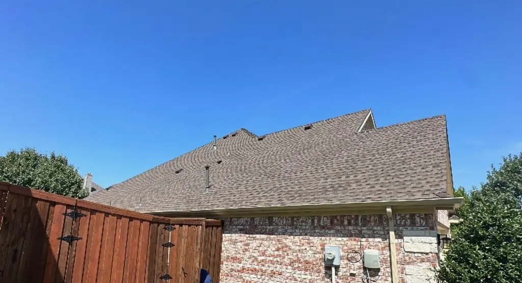 Completed roof replacement project in Canyon Lake